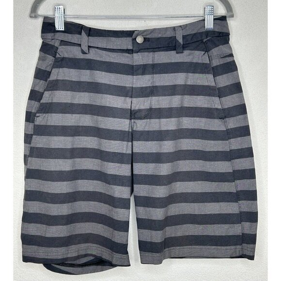 Lululemon Shorts Mens 30x10 Gray Stripes Casual Golf Chino Flat Front Preppy - Picture 1 of 14